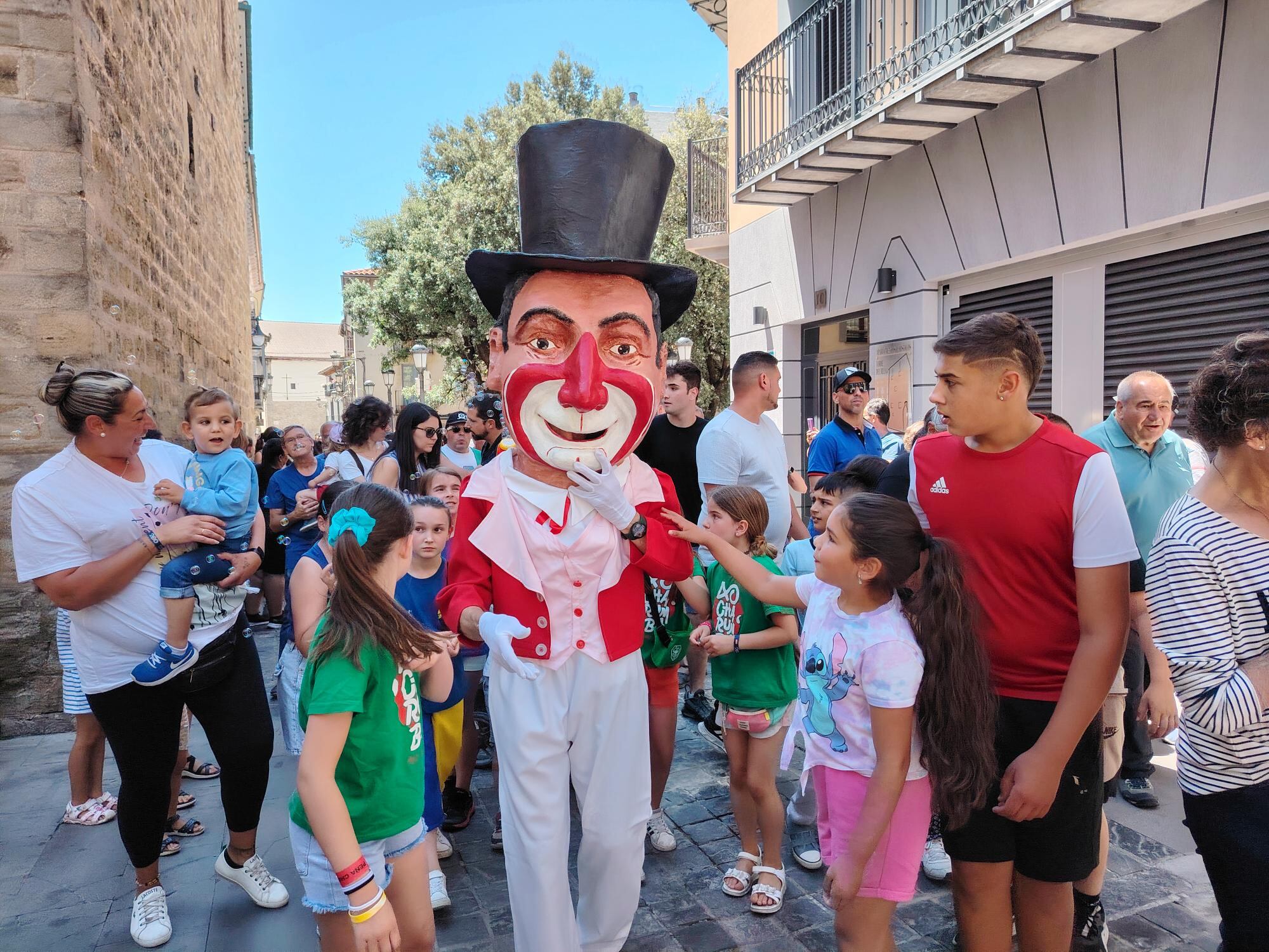 Cabezudo del Payaso Marcelino en las Fiestas de Jaca