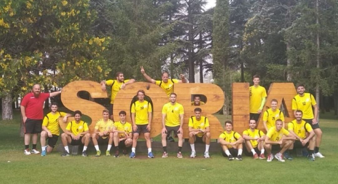 Plantilla del B. Soria, ganador del XIX Memorial Camba