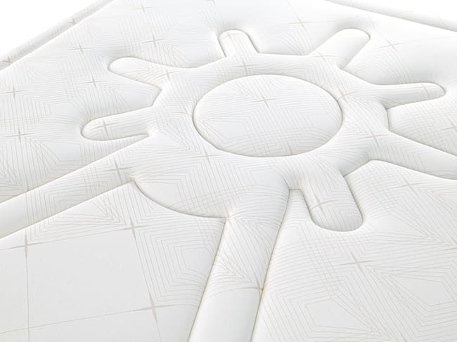 "Colchón del Pilar 2025" una edición limitada que rinde homenaje a la Virgen del Pilar.