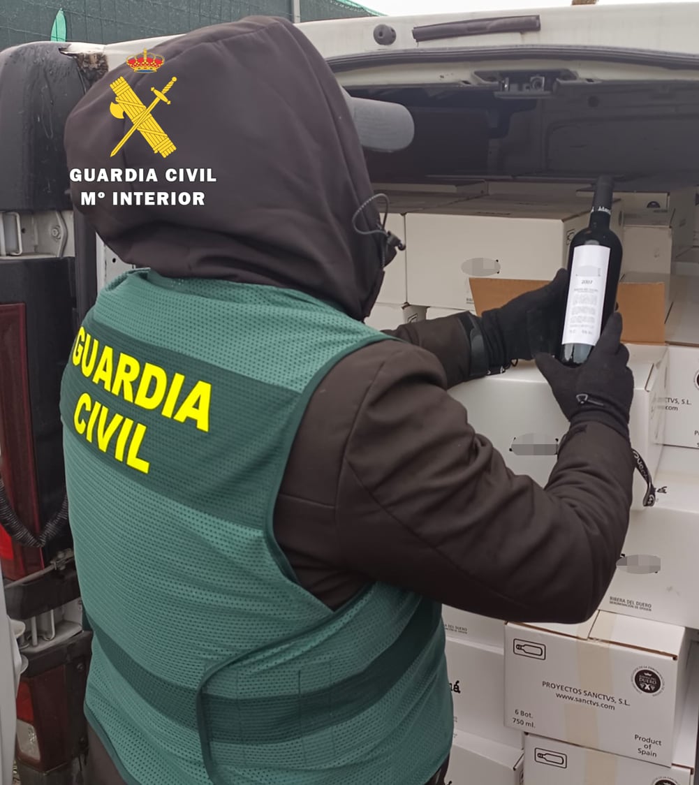 Formaban parte del grupo que sustrajo más de 9.000 botellas de vino en una bodega de la Ribera del Duero el pasado mes de marzo