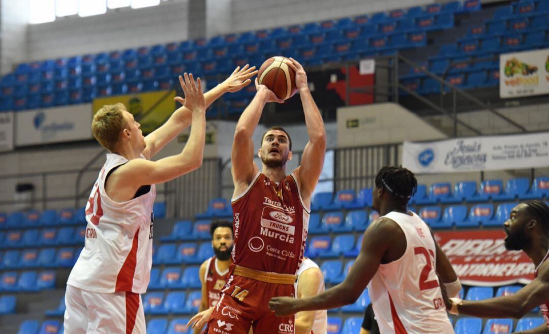 Foto del partido entre Real Murcia y Basket Girona