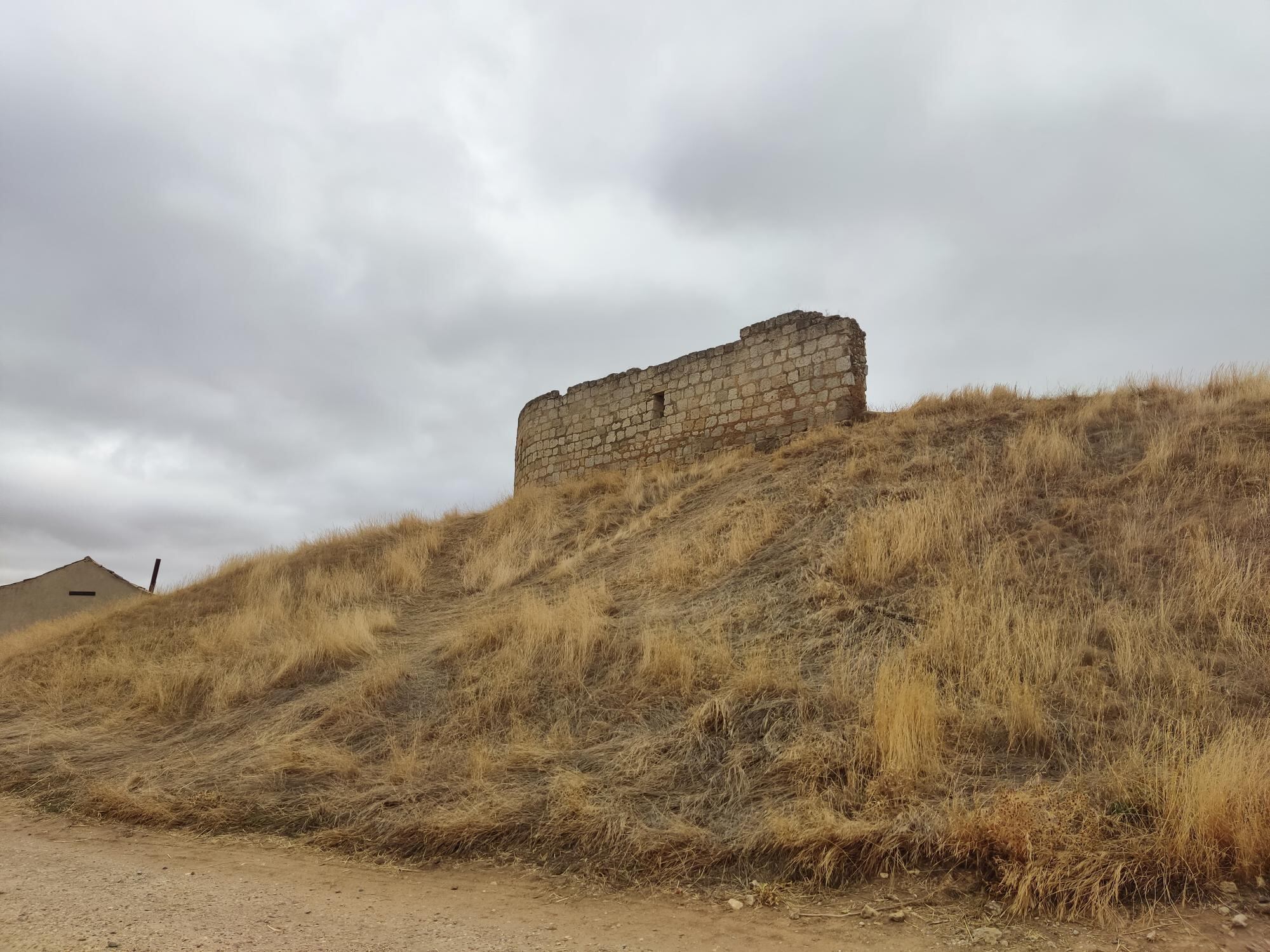 Lo que queda de la fortaleza