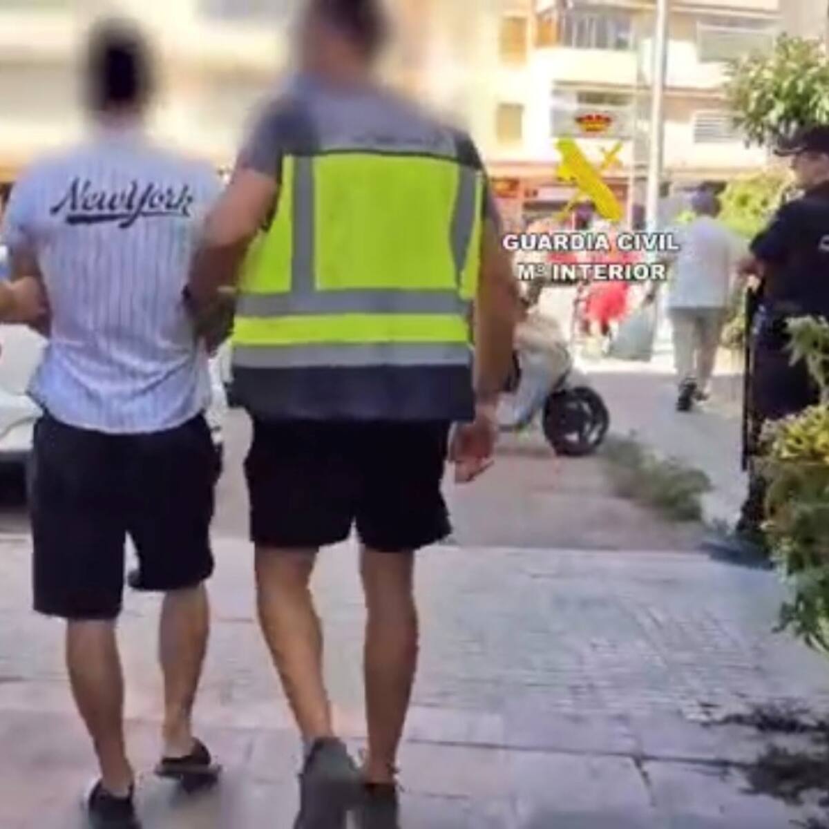 Desarticulan una banda dedicada al narcotráfico que introducía droga en Ibiza