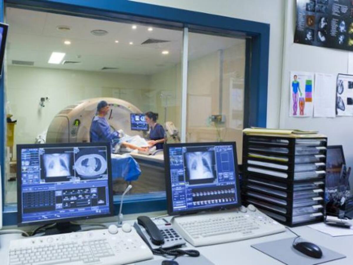 Suspensión de pruebas médicas por mal mantenimiento de los aparatos