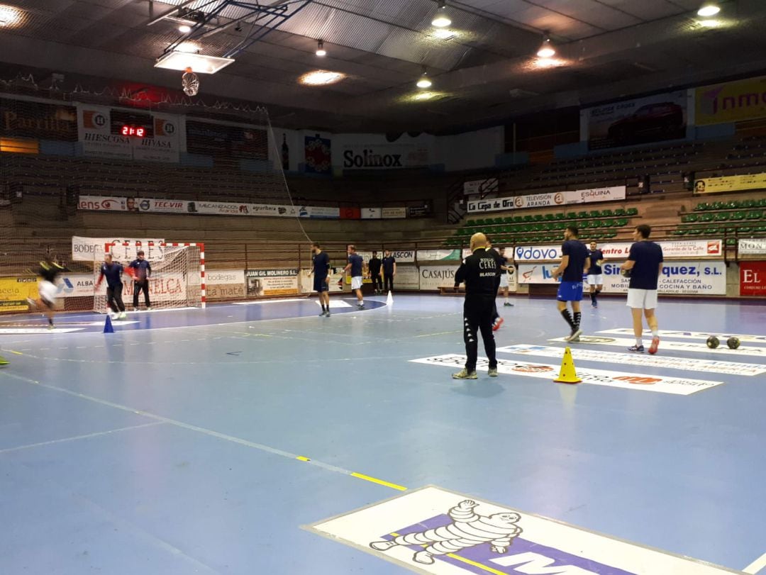 Ciudadanos pone el acento en el estado del pavimento de esta cancha