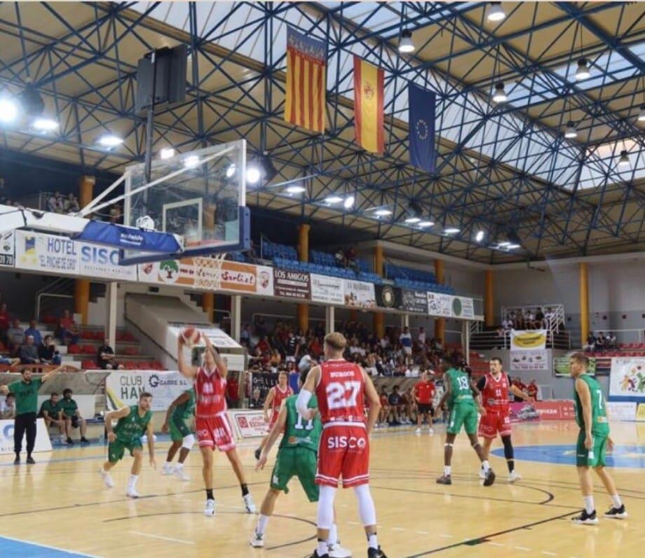 Benicarló se impuso al Peñas en su pista