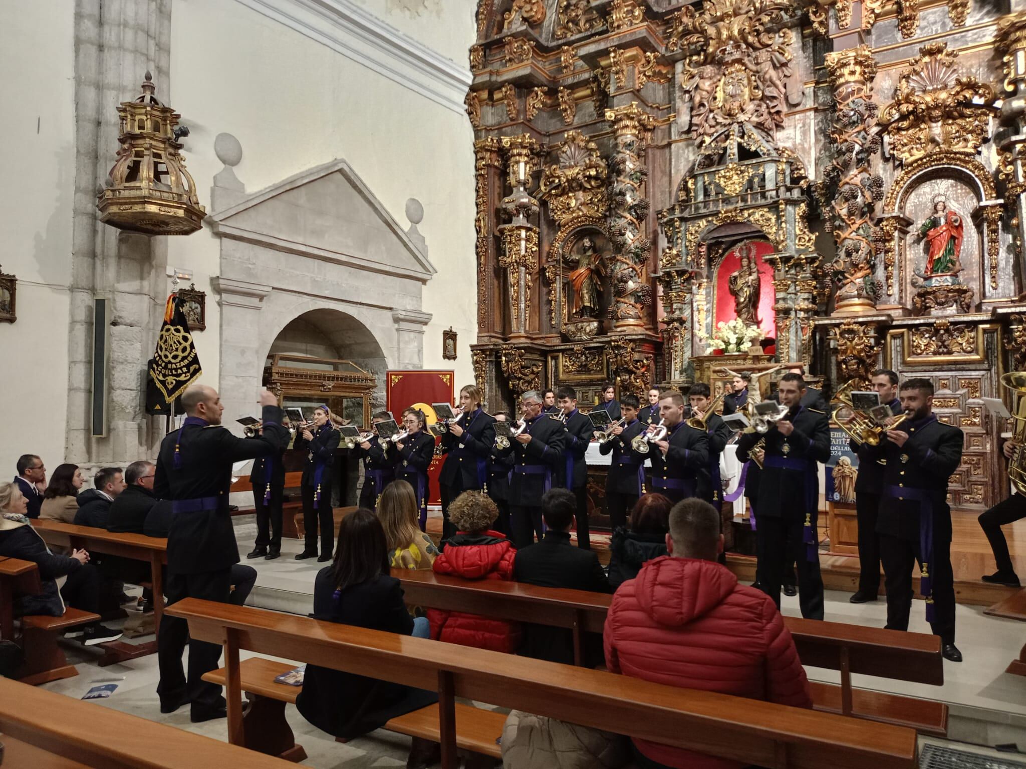 Concierto de la Banda de Cornetas y Tambores Nuestro Padre Jesús Nazareno en la presentación de la Semana Santa de Cuéllar