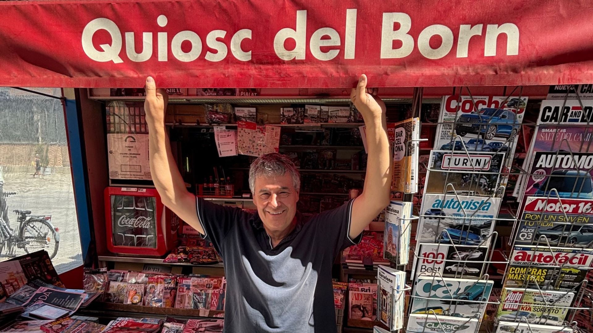 Juan Viso, el quiosquer del Born, es jubila després de 48 anys darrere el taulell