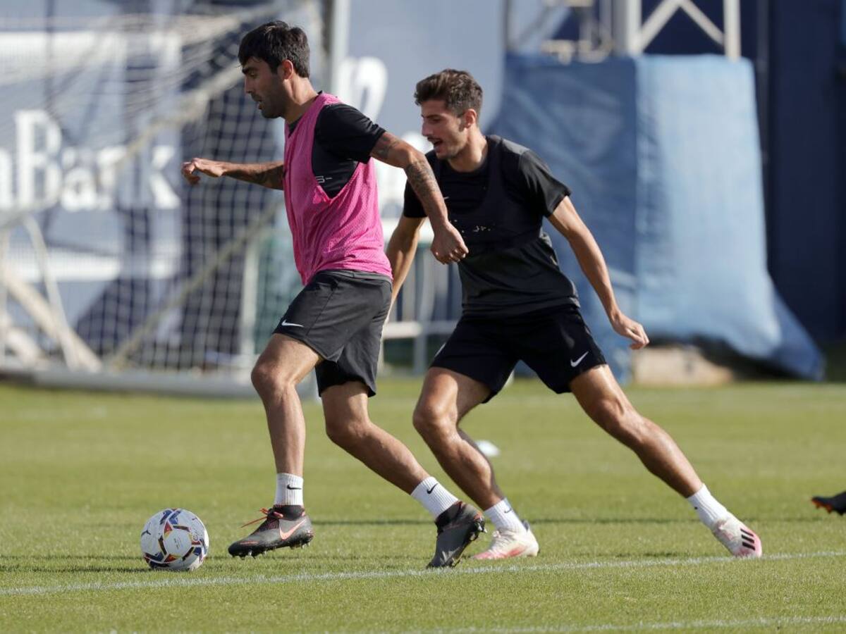Mucho protagonismo del balón en el regreso al trabajo del Málaga