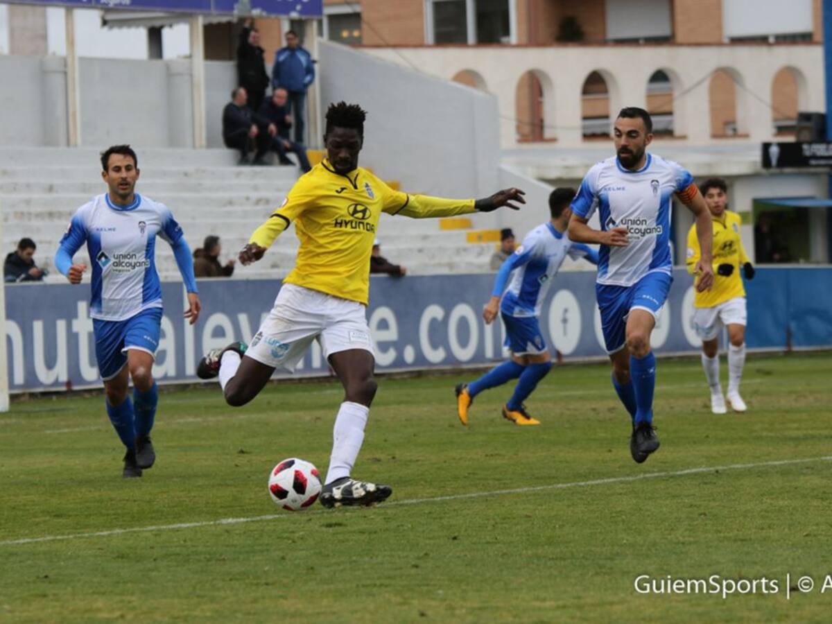 El Atlético Baleares suma un punto ante el Alcoyano