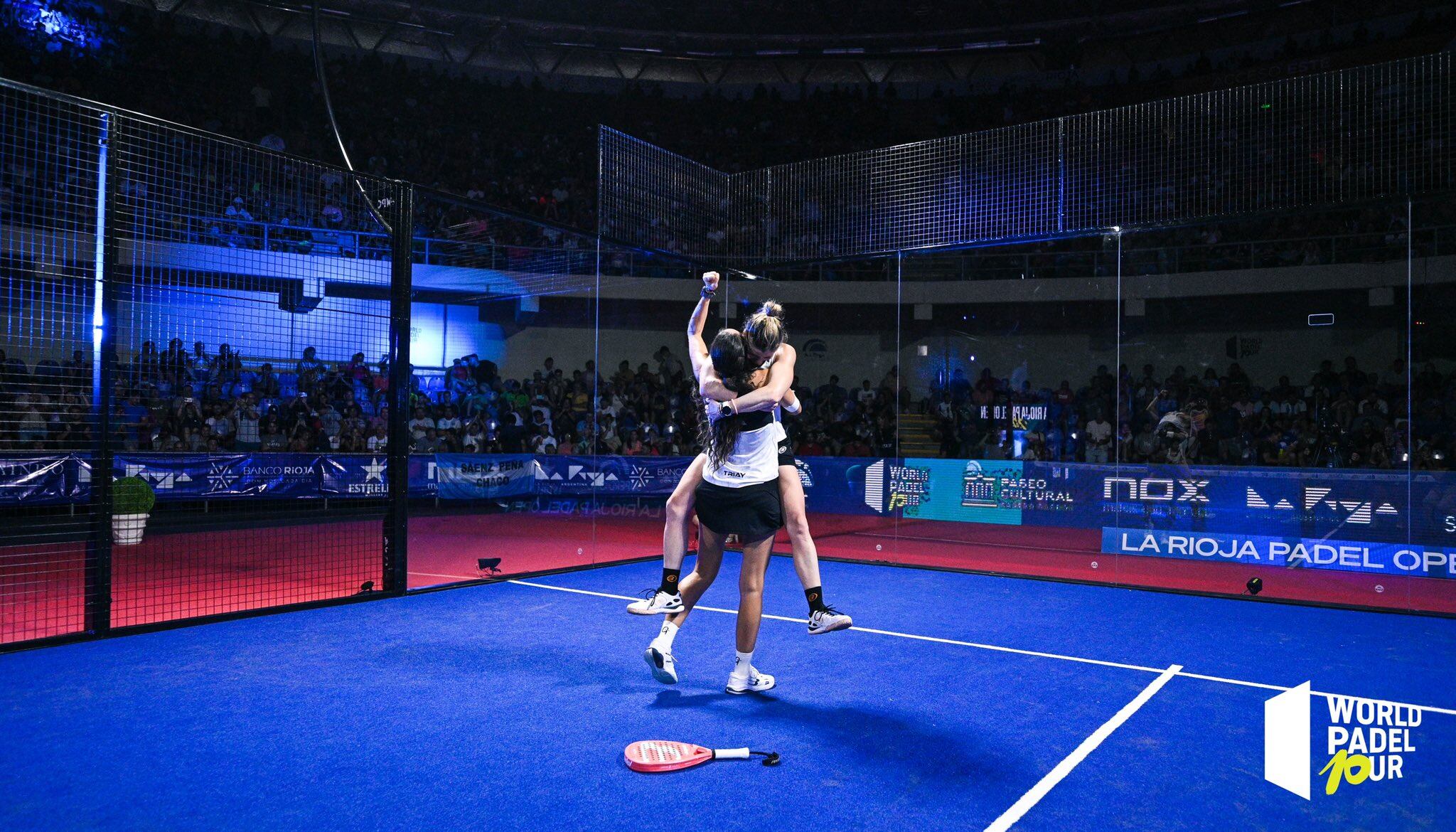 Així van celebrar Triay i Salazar el triomf a l'Argentina que esperen repetir a Xile aquest diumenge.