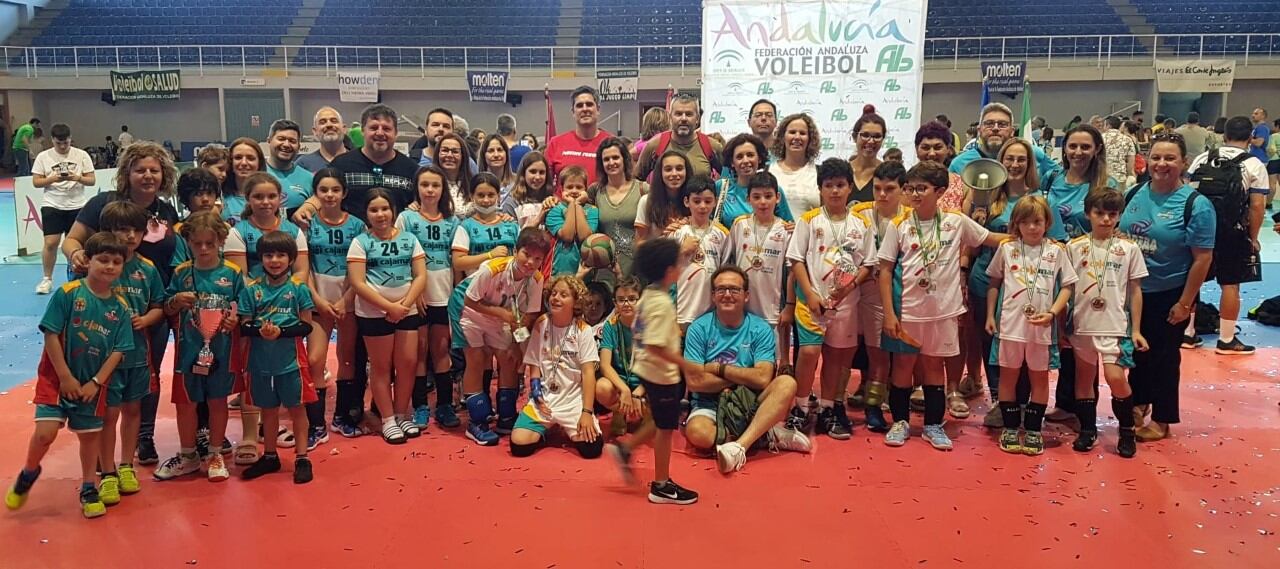 Los equipos del Cajamar Mintonette.