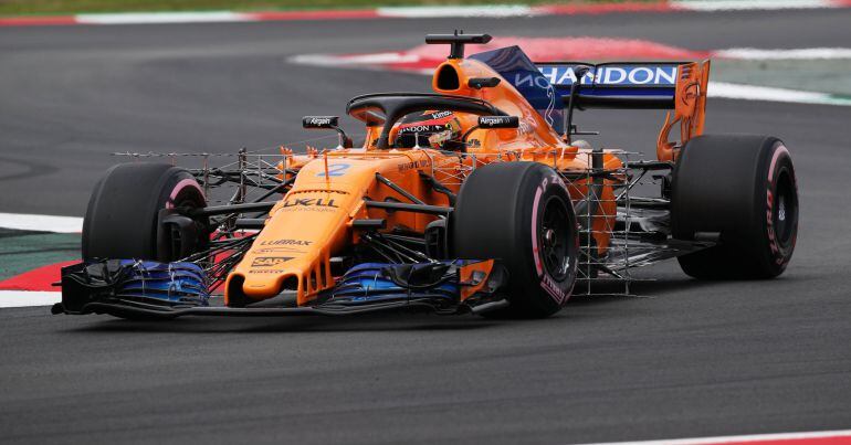 El belga Stoffel Vandoorne, en la segunda jornada de entrenamientos de pretemporada en Montmeló.