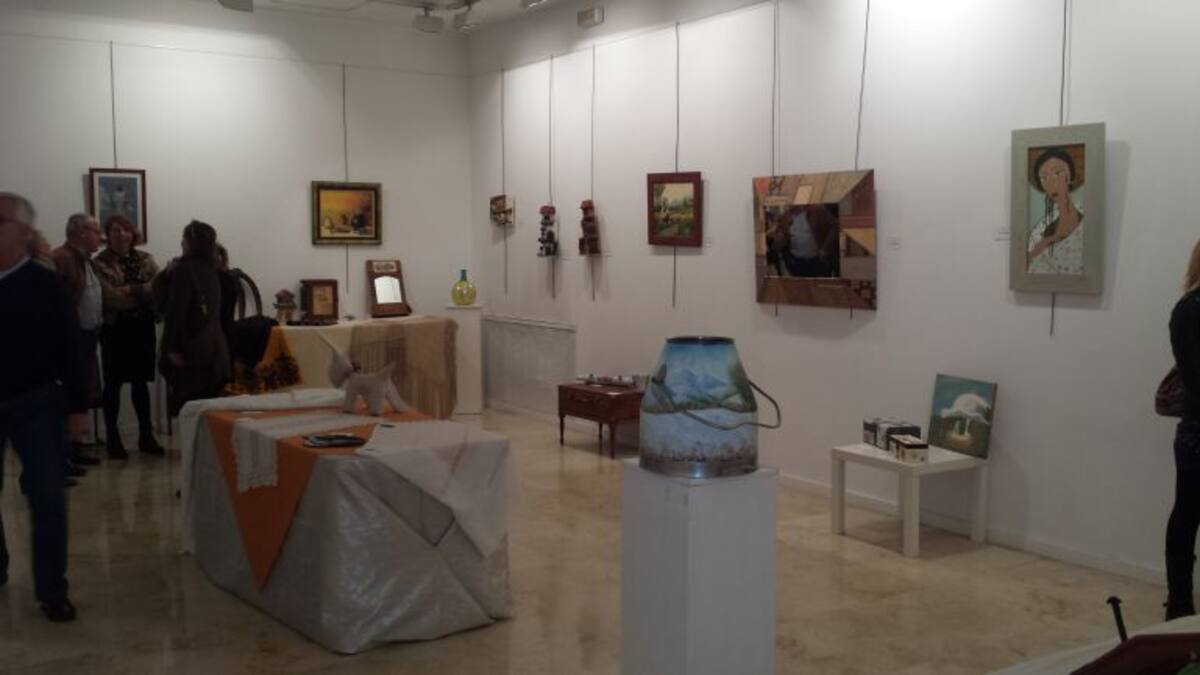 FADEMUR reconoce el talento de tres mujeres en su Premio Provincial de Artesanía