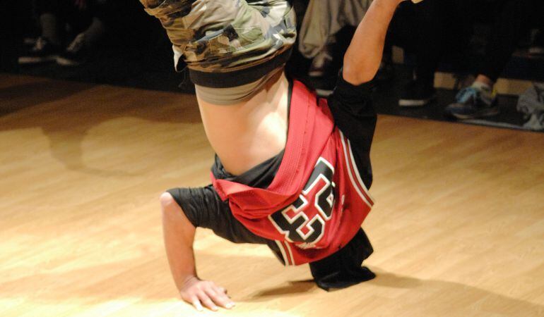 Es el momento de apuntarse a las clases del Centro Joven de San Sebastián de los Reyes, entre las que destacan las de cultura urbana como el Break Dance