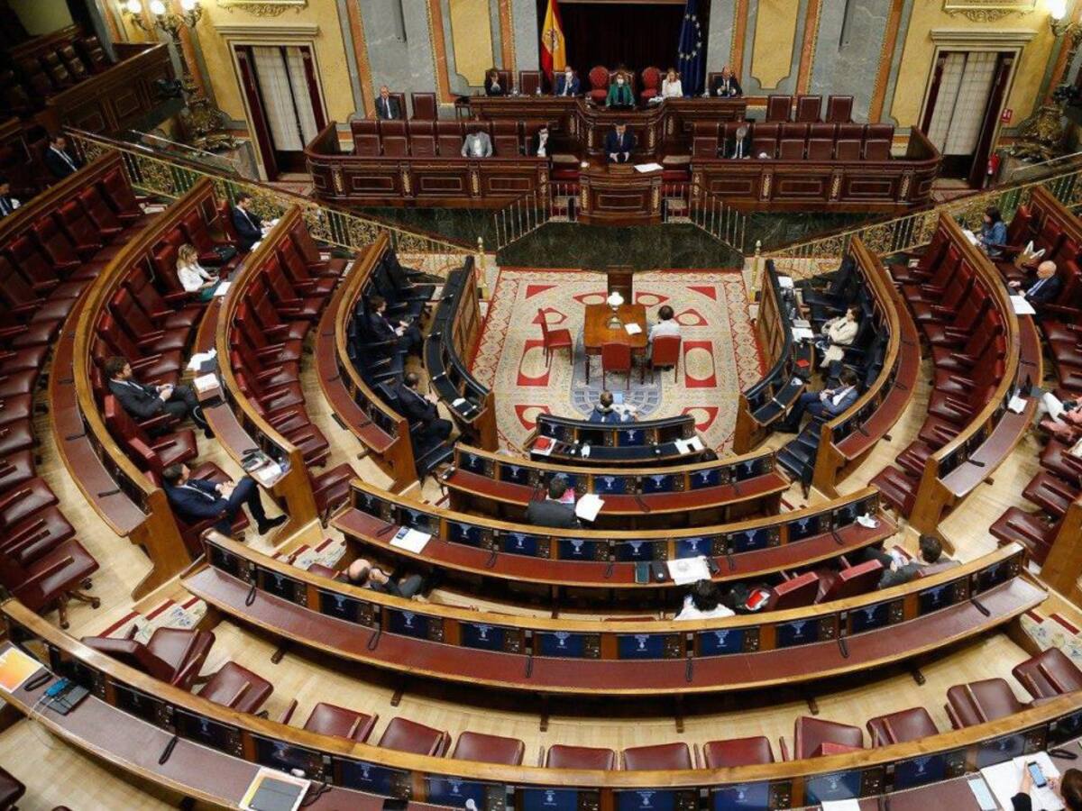 Dos Ayuntamientos de Segovia aún no han respondido sobre el cumplimiento de la Memoria Histórica