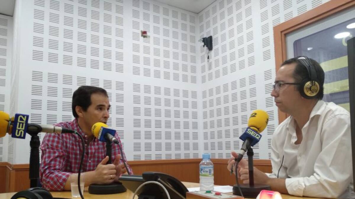 "El candidato debe ser Adolfo Molina"