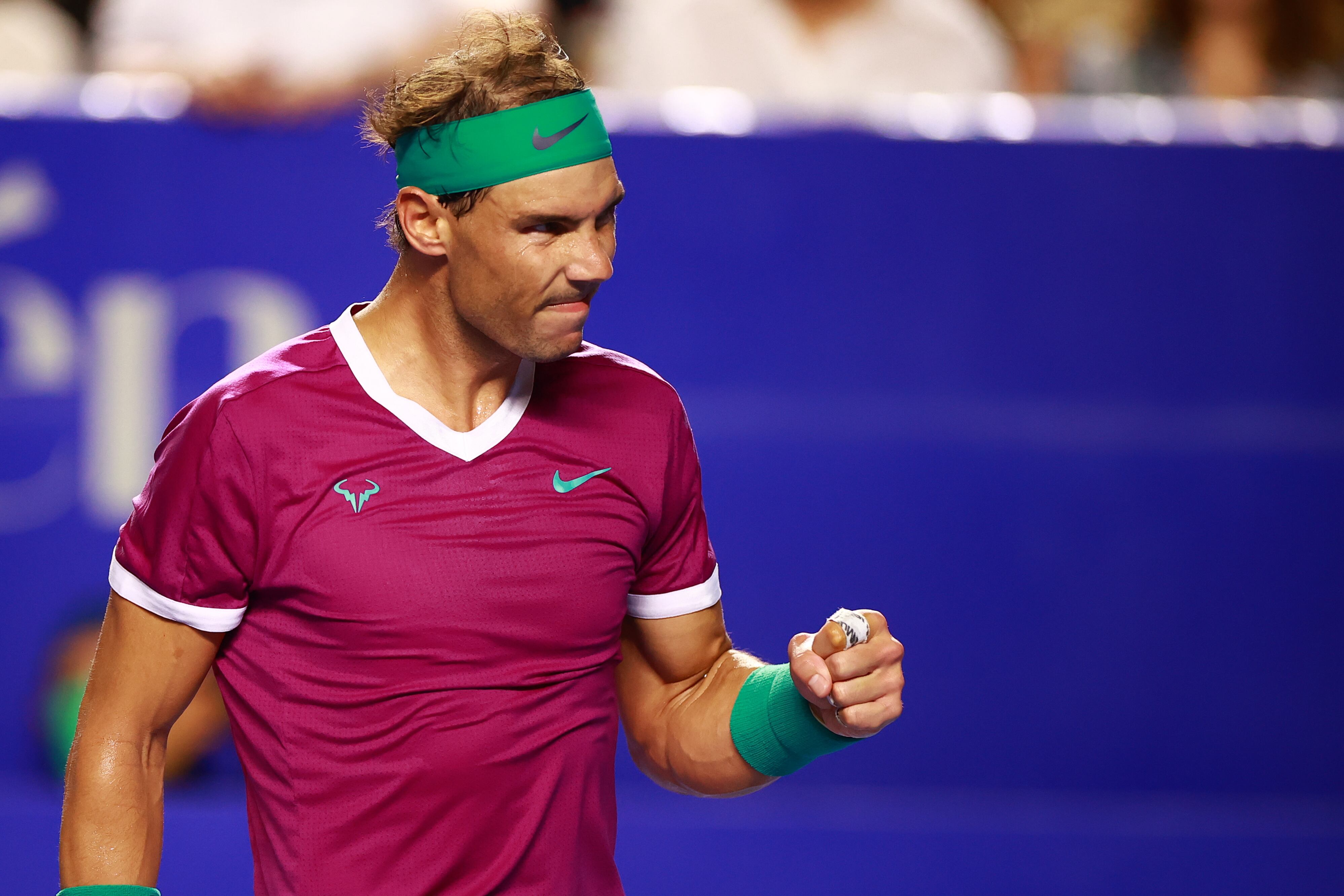 AMDEP6961. ACAPULCO (MÉXICO), 23/02/2022.- Rafael Nadal de España celebra un punto ante Stefan Kozlov de los Estados Unidos hoy, en un juego del Abierto Mexicano de Tenis en Acapulco (México). EFE/David Guzmán González
