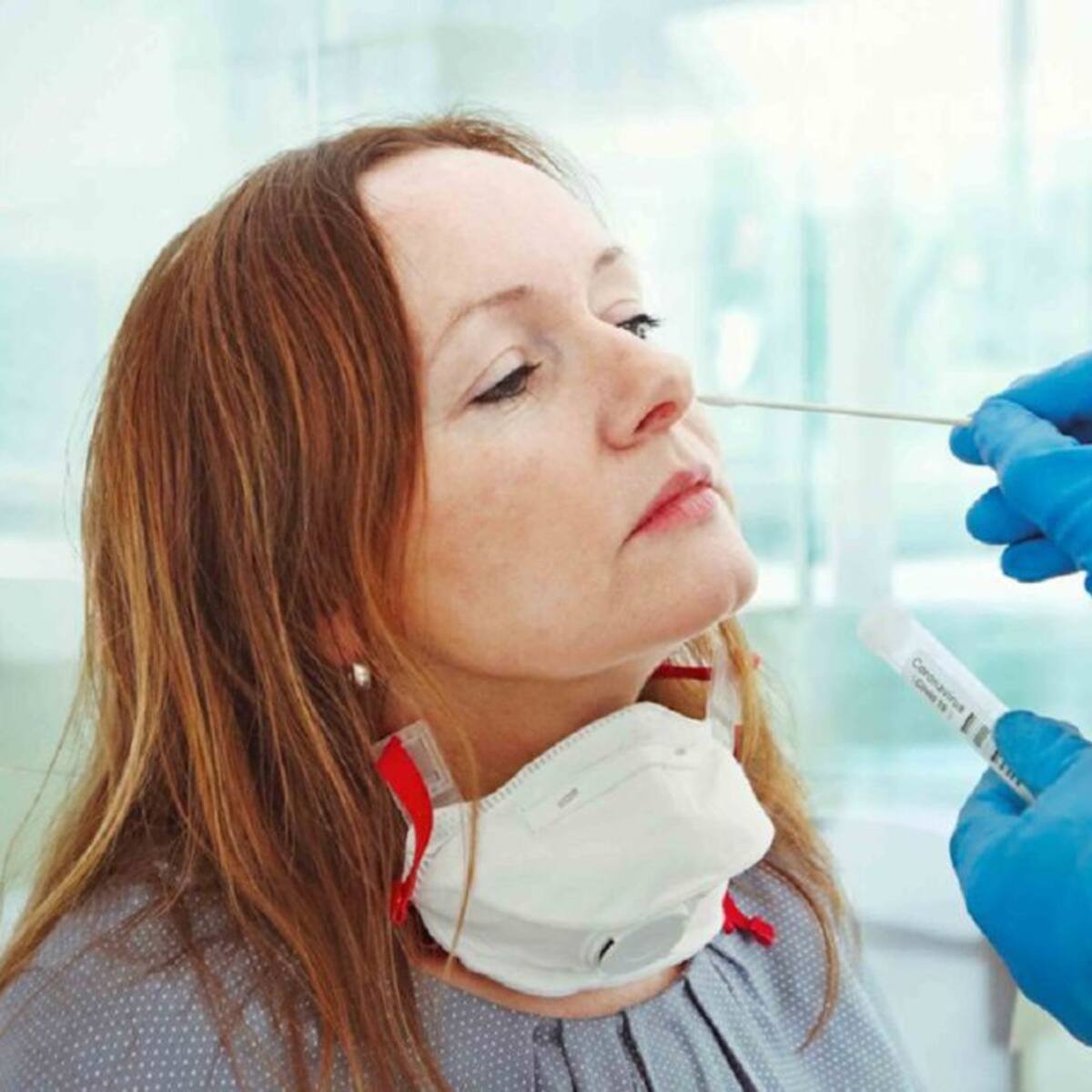 Bajan los hospitalizados y la incidencia en Cantabria