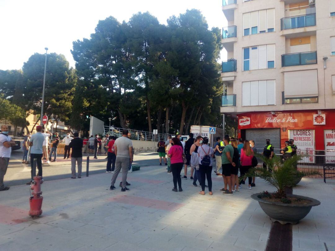 Los comerciantes han acudido a la zona pero no han podido montar