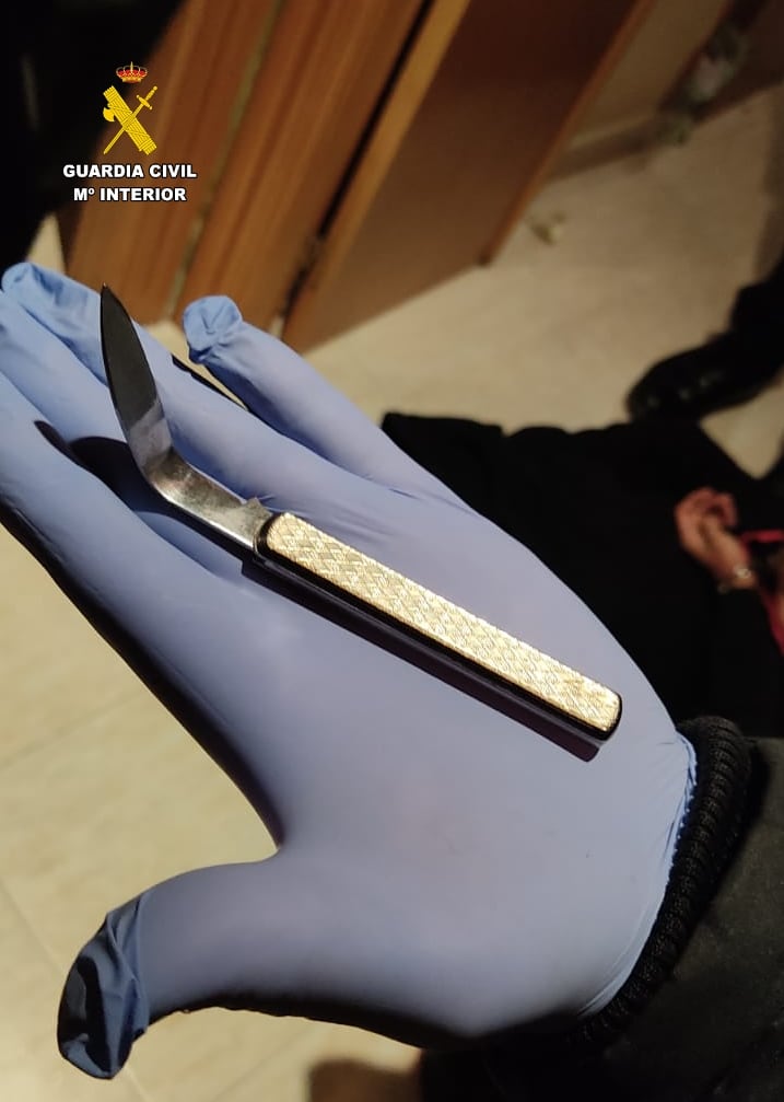 Herramienta con la que forzaba la puerta