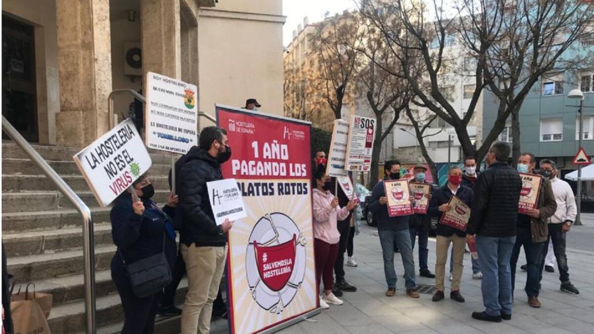 Los hosteleros de Ciudad Real no quieren pagar los platos rotos de la crisis