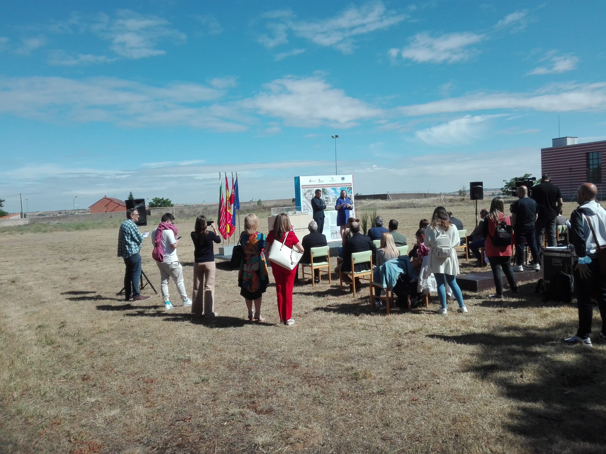 Presentación del proyecto de la nueva residencia de mayores por parte de la Consejera de Familia, Isabel Blanco