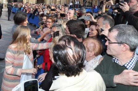 La Princesa Leonor saluda a los asturianos