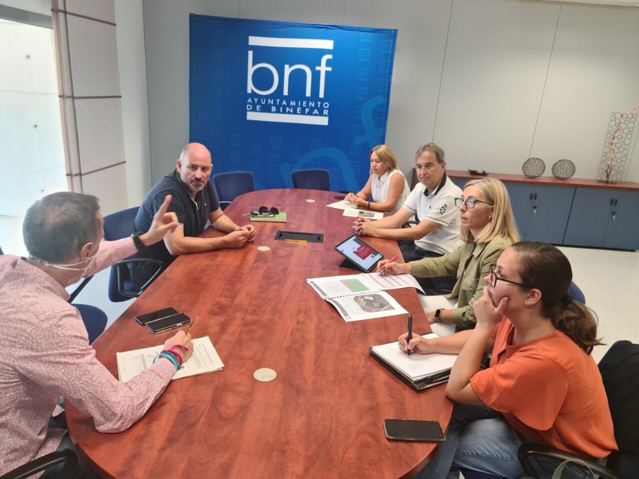 Reunión de inicio del diseño del nuevo pabellón deportivo CDM El Segalar en Binéfar