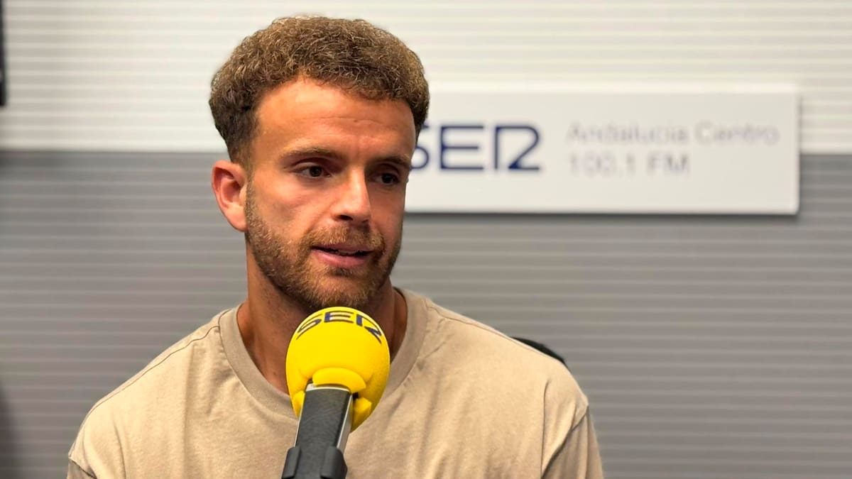 Entrevista a Alberto Quintana, jugador del Antequera CF