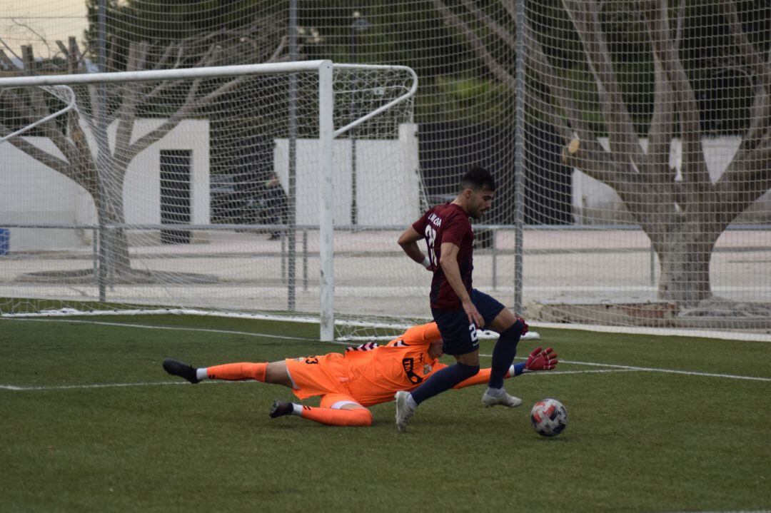 Dani Cara se ha estrenado como goleador en el Eldense