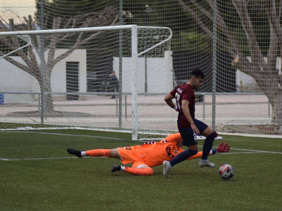 El Eldense saca pecho en el campo del Ilicitano (1-3)