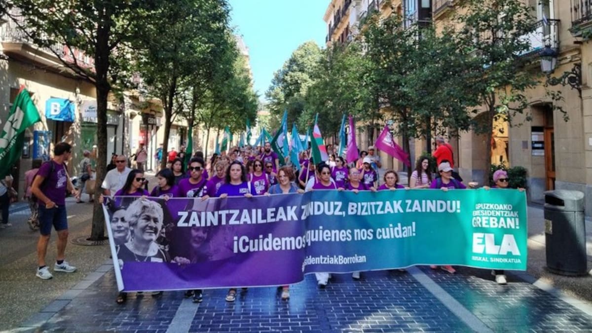 15 meses de negociaciones y la oferta sigue siendo insuficiente para las trabajadoras de las residencias