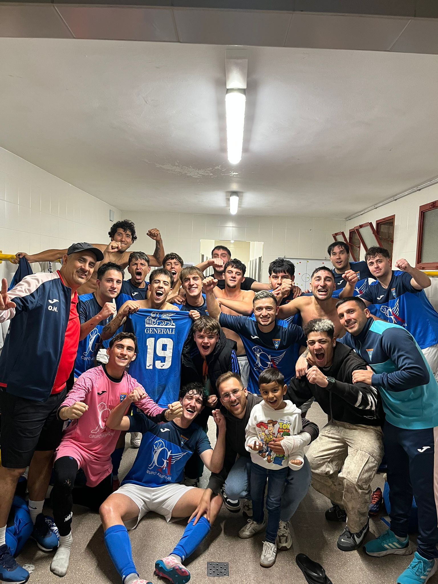 Toca celebración en el vestuario