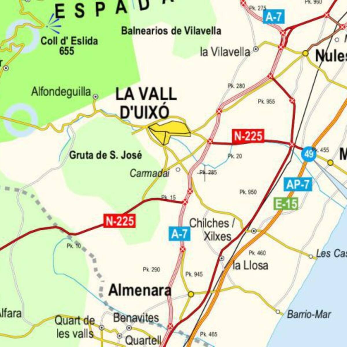 Las obras de la autovía provocan la colisión entre un camión y dos turismos