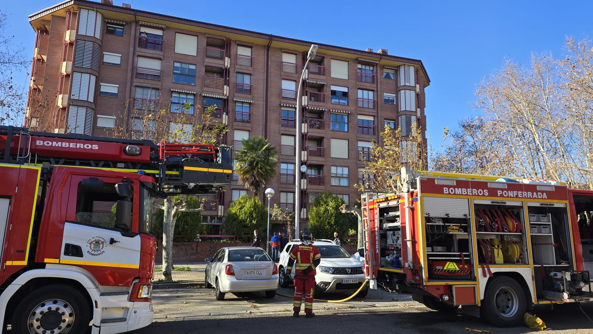 Fachada del edificio afectado