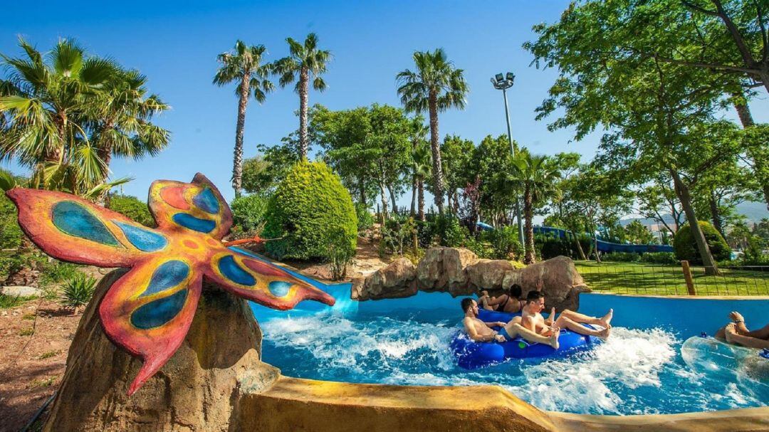 Una atracción en Bahía Park.