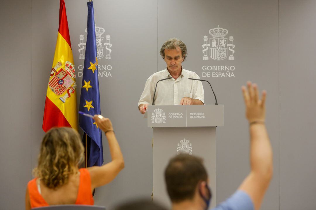 El director del Centro de Coordinación de Alertas y Emergencias Sanitarias (CCAES), Fernando Simón.