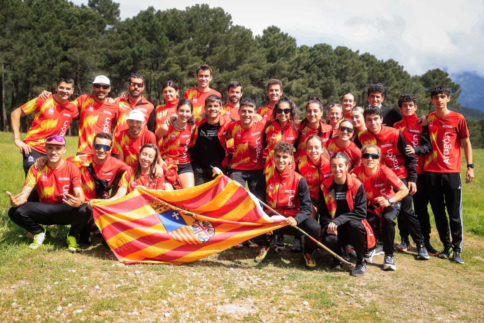 Selección de Aragón con varios deportistas altoaragoneses