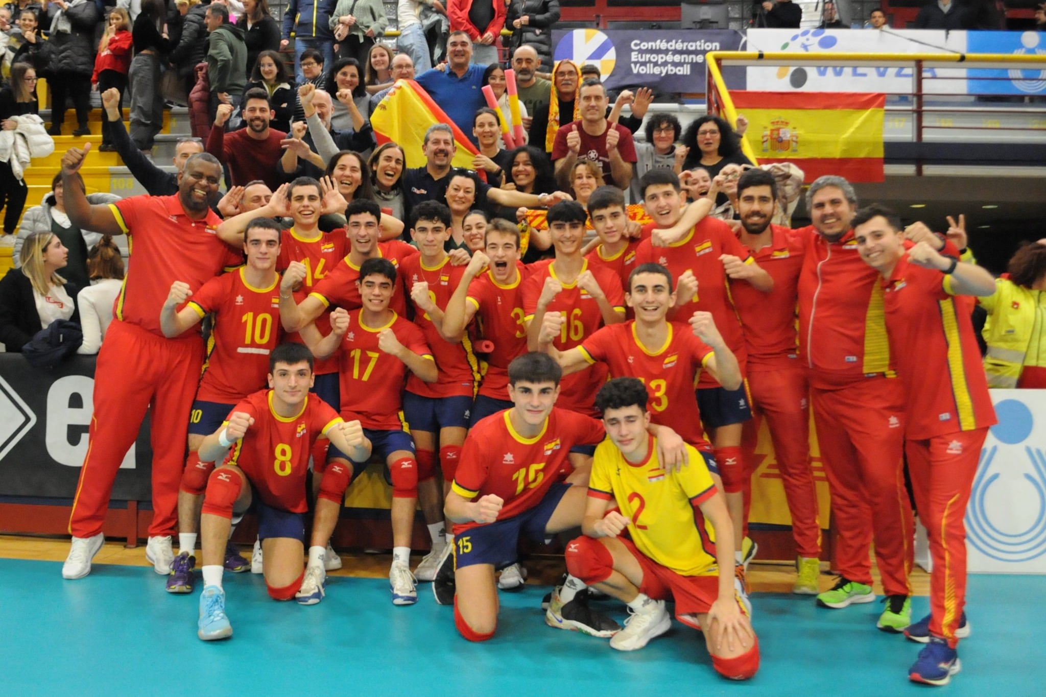 Selección Española sub17 de voleibol (Fto: RFEVB)