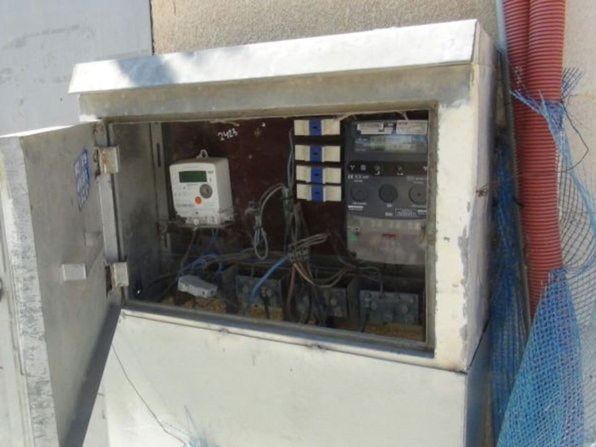 Vecinos de Los Prados denuncian negligencias en una obra de 8 millones de euros