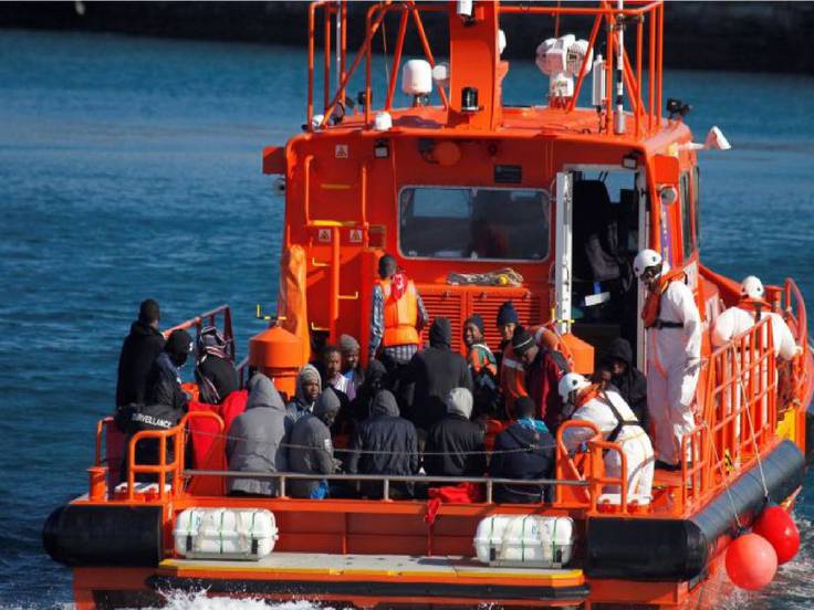 Llegada de pateras al litoral de la Región de Murcia