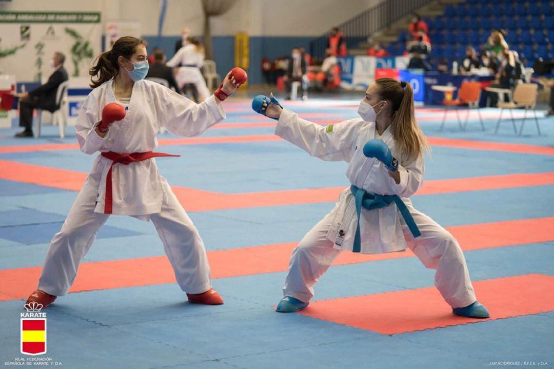 Nidia García durante el Campeonato de España cadete, junior y sub-21,
