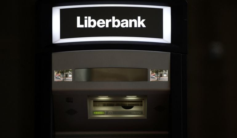 Un cajero automático de Liberbank en Oviedo