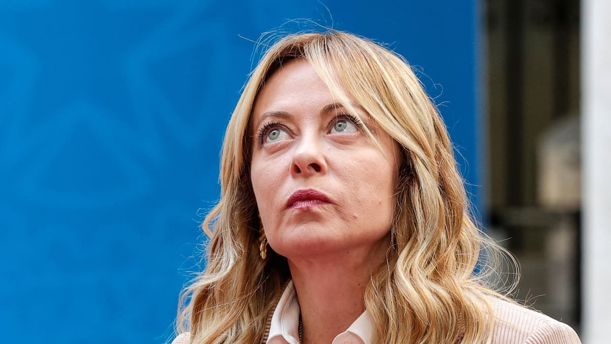 El gobierno de Meloni aprueba una ley para bloquear barcos de migrantes en el mar antes de cruzar las fronteras italianas