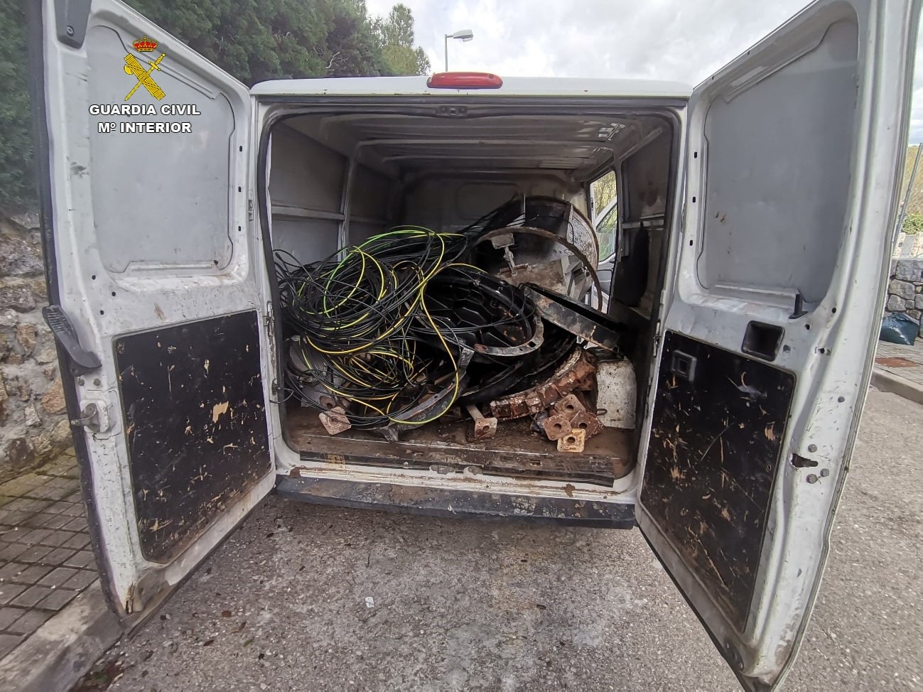 Detenidas tres personas por robar 7.000 metros de cobre en el noroeste de la Comunidad de Madrid