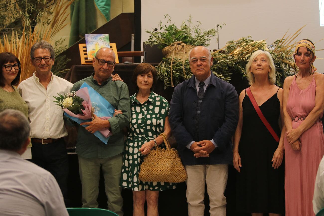 La familia de Bellod recibió un reconocimiento 