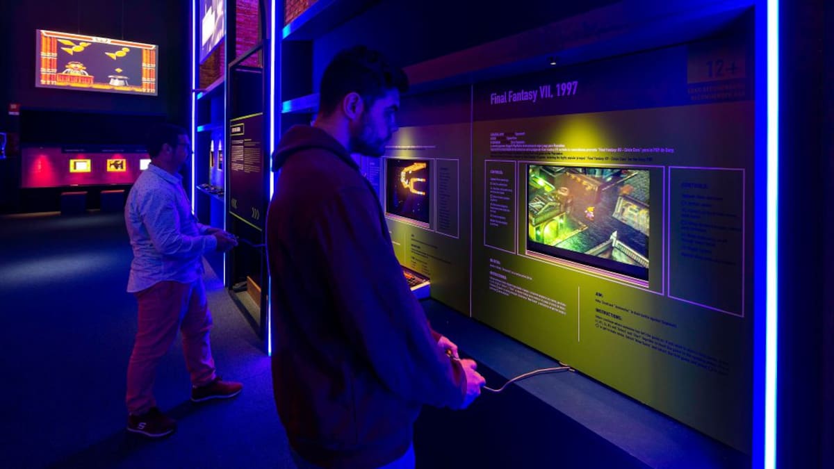 Del Comecocos a Lara Croft, un repaso por la historia del videojuego