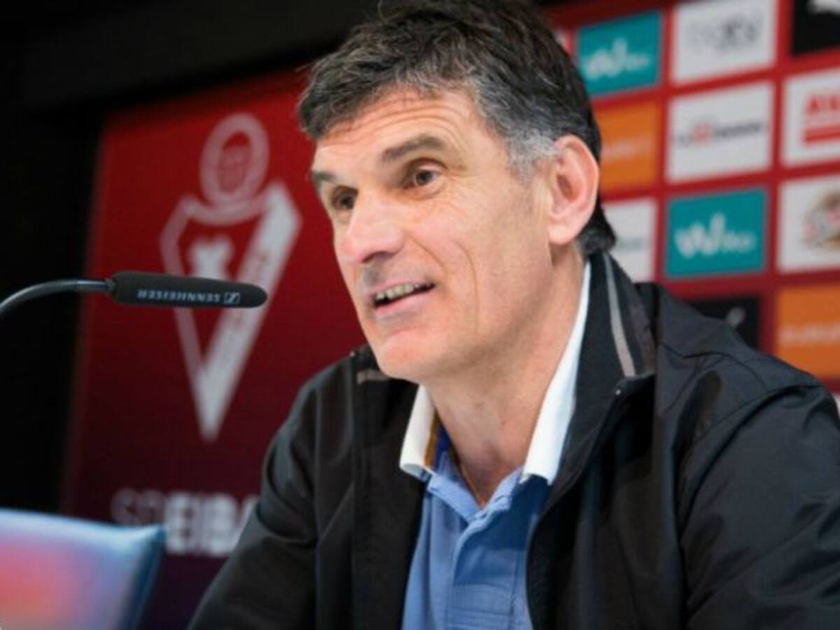 Mendilibar: "En estos cinco partidos vamos a competir, sin bajar los brazos"