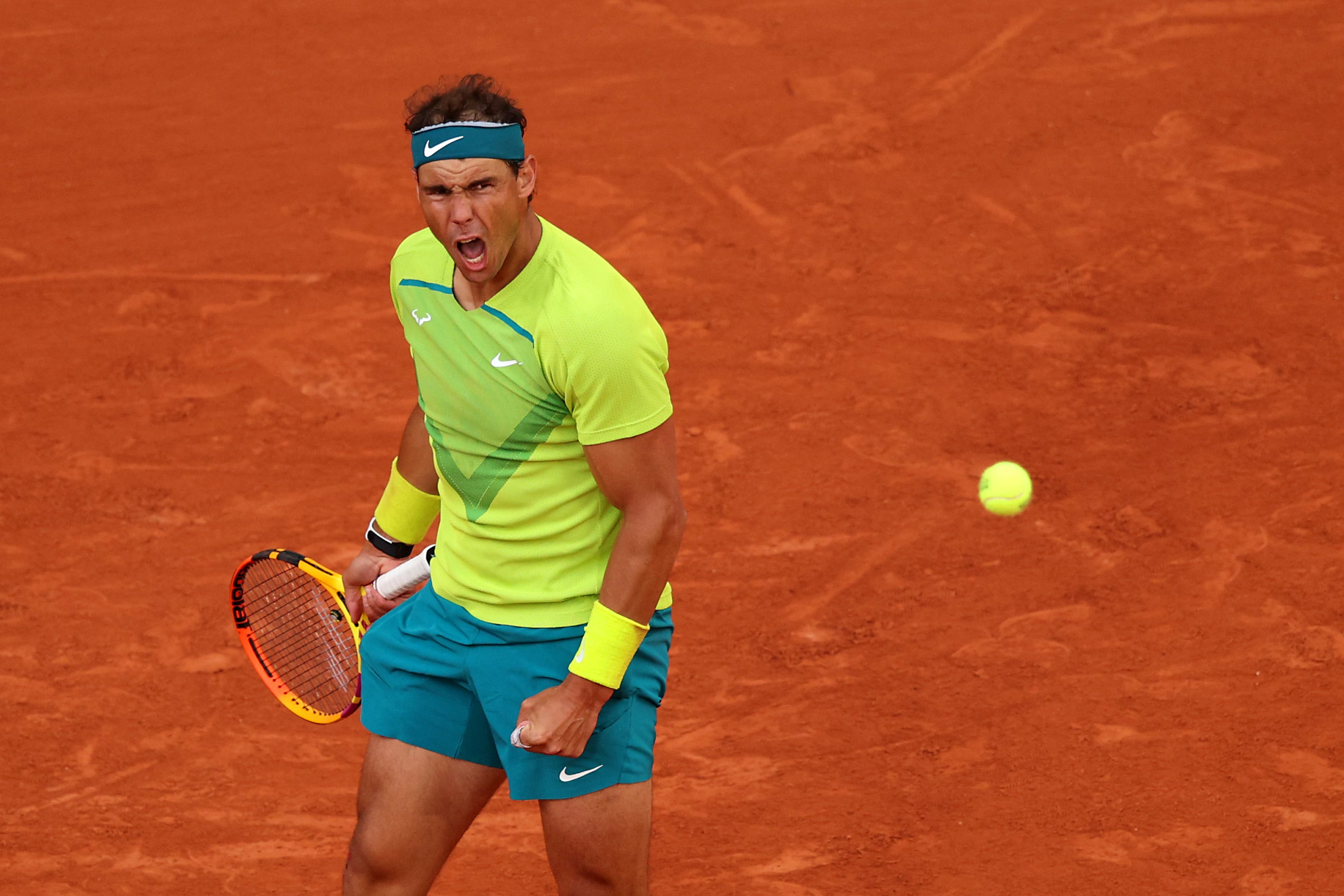 Rafa Nadal celebrando un punto en los octavos de final de Roland Garros